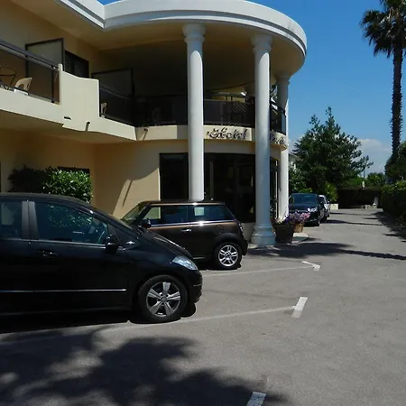 Les Bruyeres Hotel Mandelieu