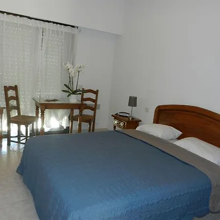 Les Bruyeres Ξενοδοχείο 3*