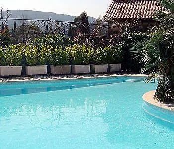 酒店 Les Bruyeres 3*